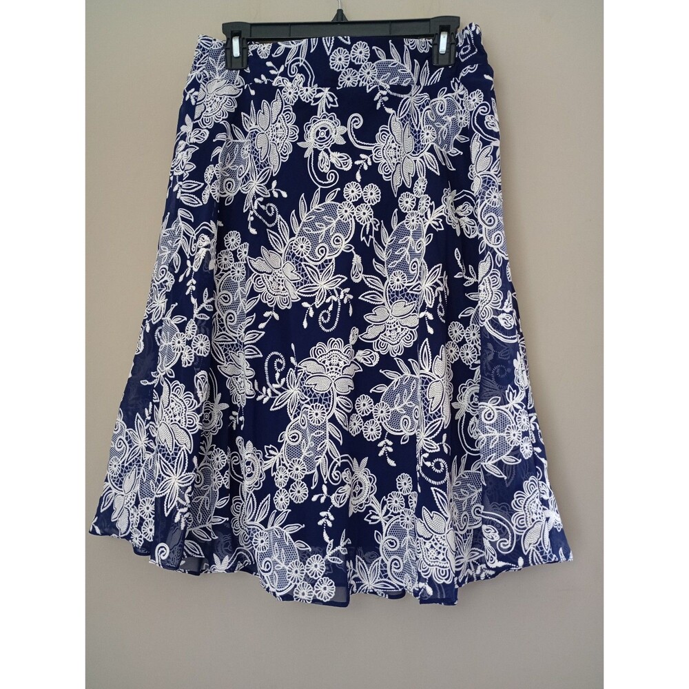 Roz & Ali Navy Blue Skirt with White Textured Design Size Large